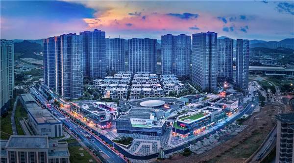 蘿崗·敏捷廣場盛大開業，超90%品牌首進長嶺街道，打造區域創新教育新地標